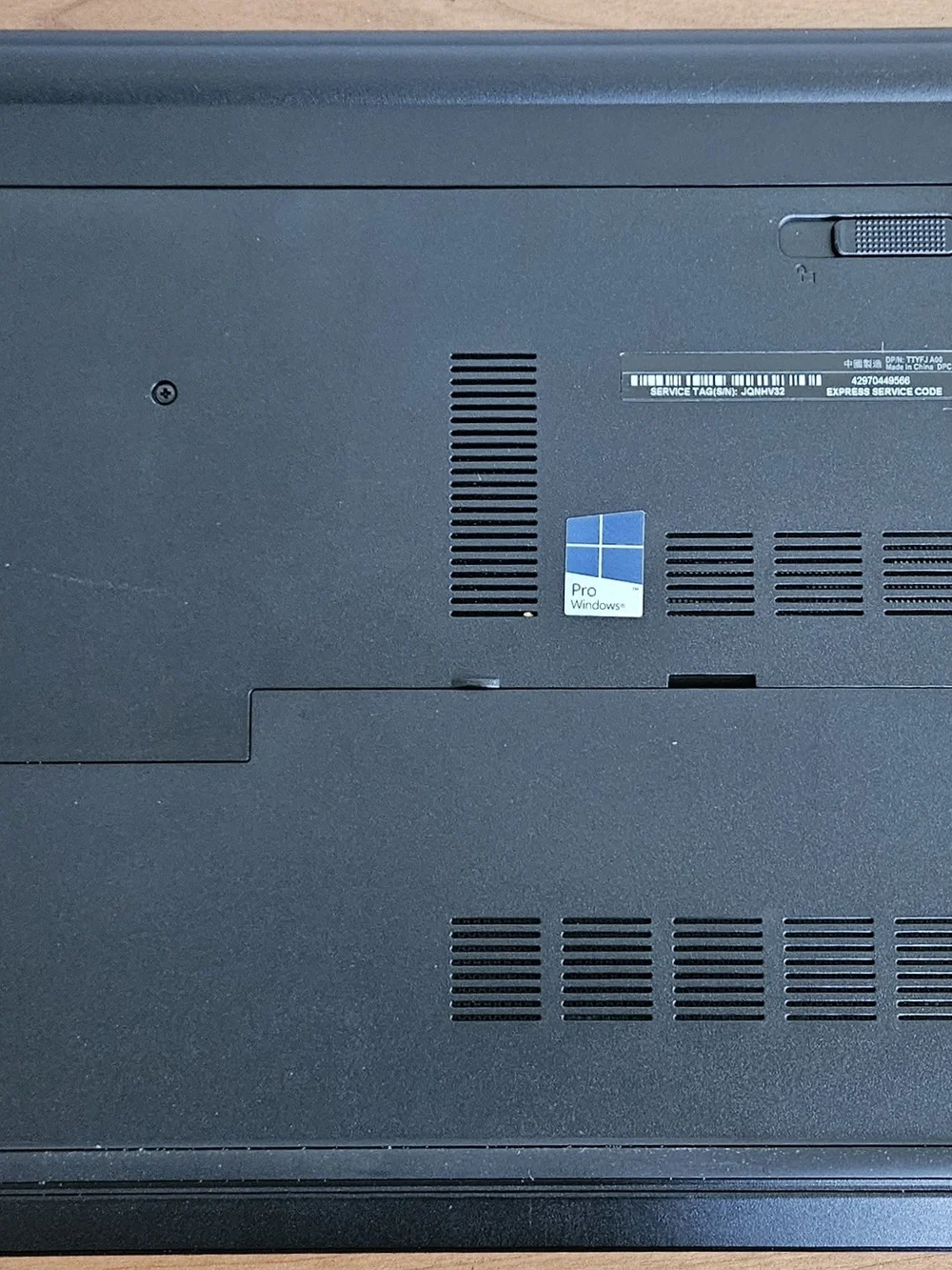 Dell Vostro 15 3000 Business Laptop 15.6